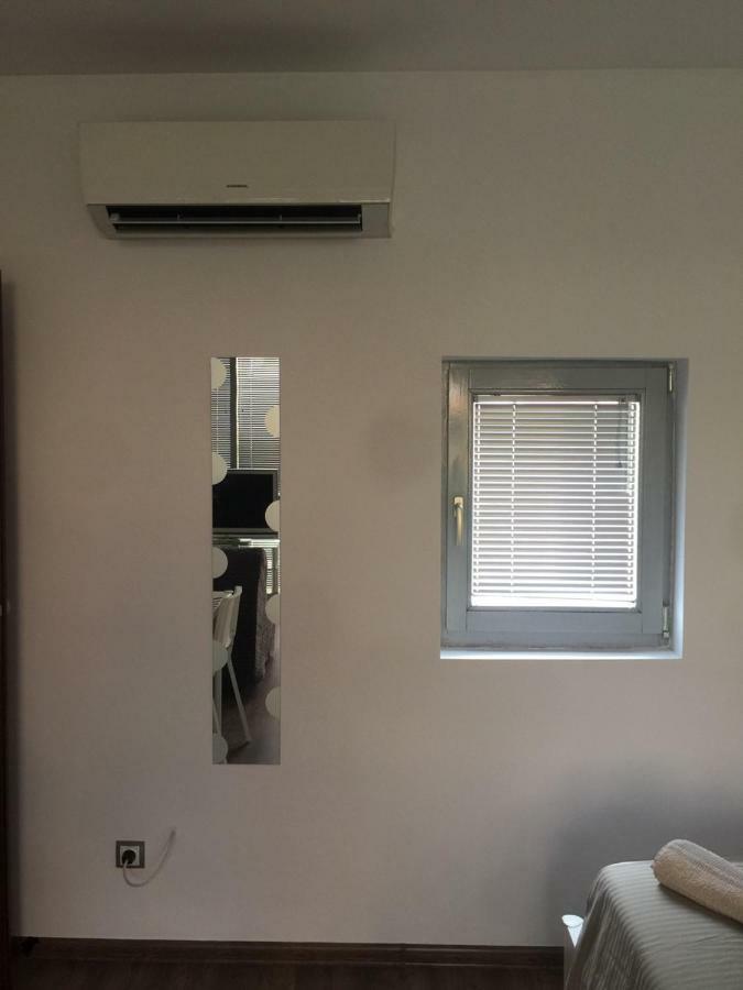 Lilia 4 Self-Check In Apartment София Экстерьер фото